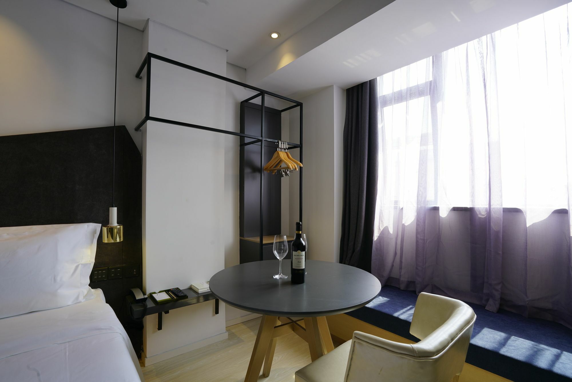 Atour Light - Shanghai Longbai Exterior photo